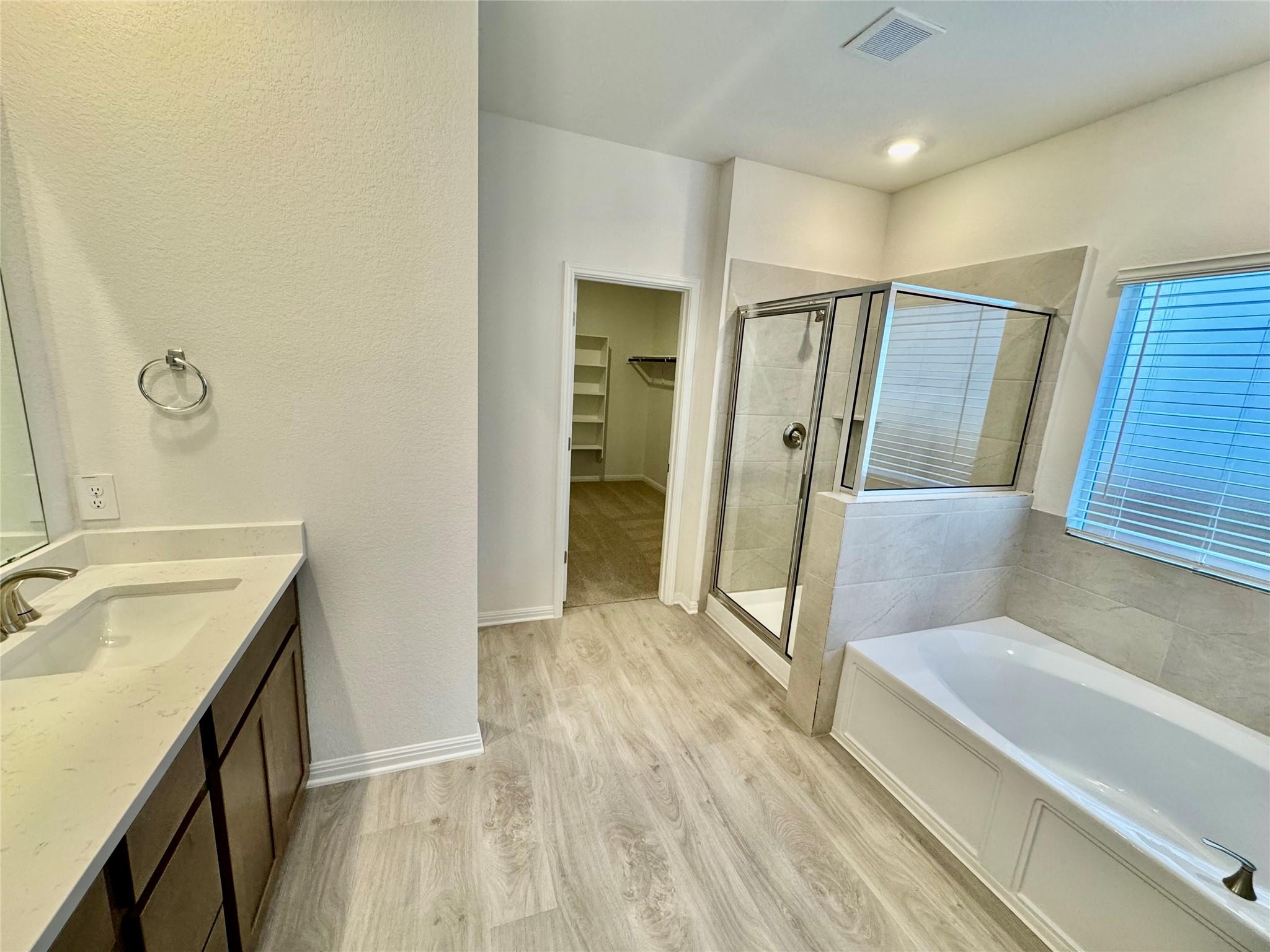 1764 South Main St, Kyle, TX 78640