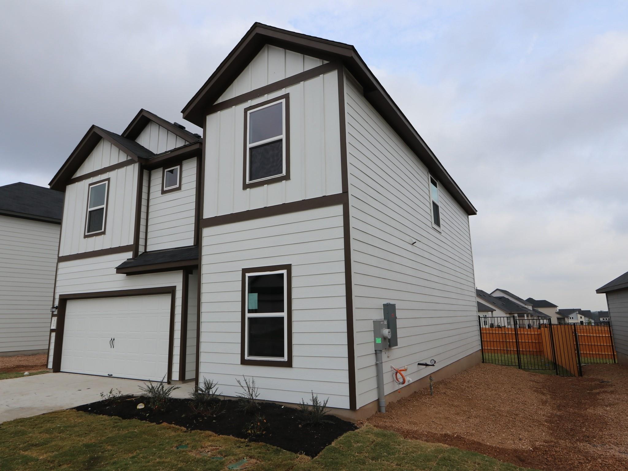 4504 Beacon Bay Dr, Austin, TX 78747