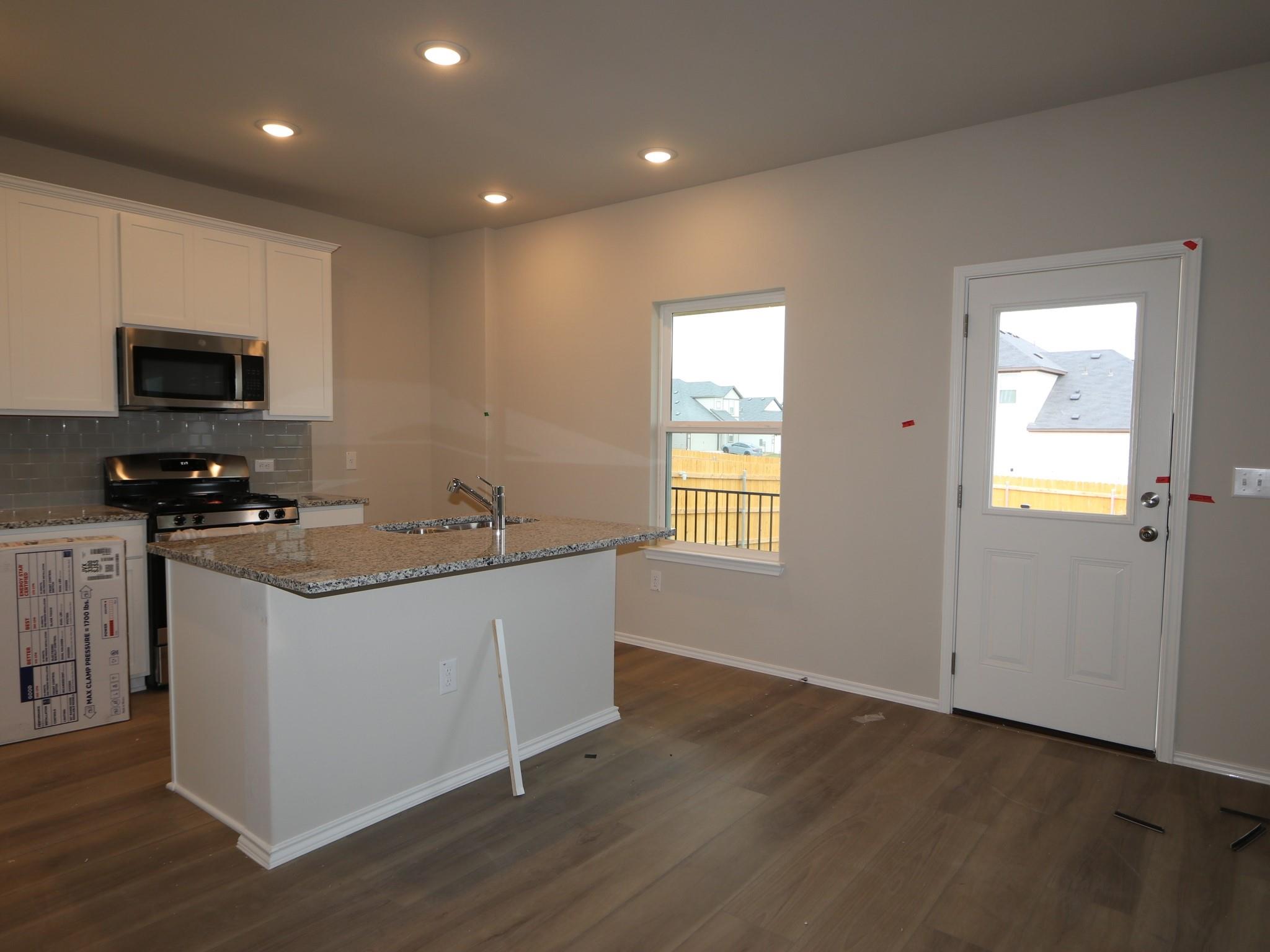 4504 Beacon Bay Dr, Austin, TX 78747