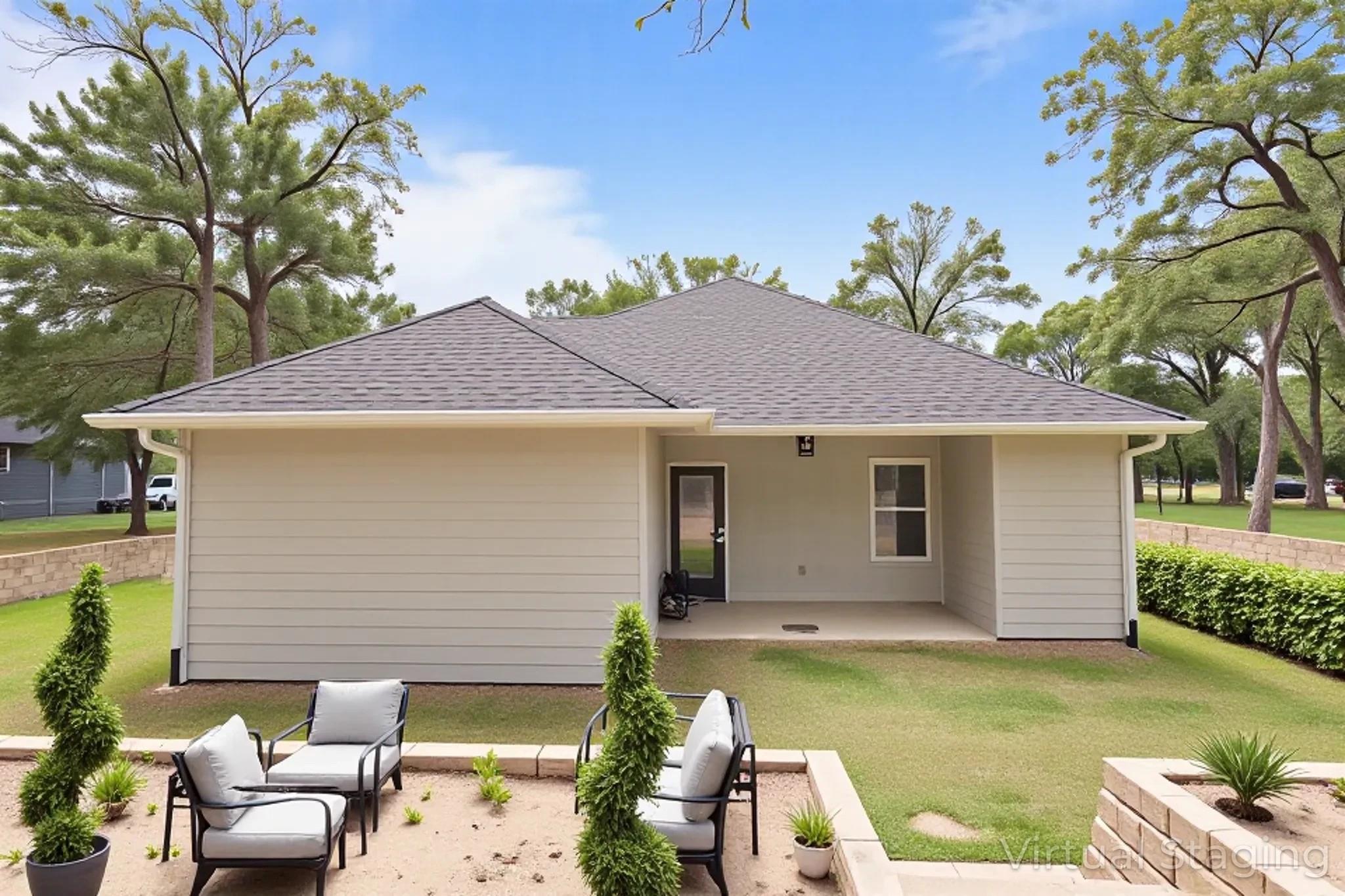 240 Shadow Oak Dr, Bastrop, TX 78602