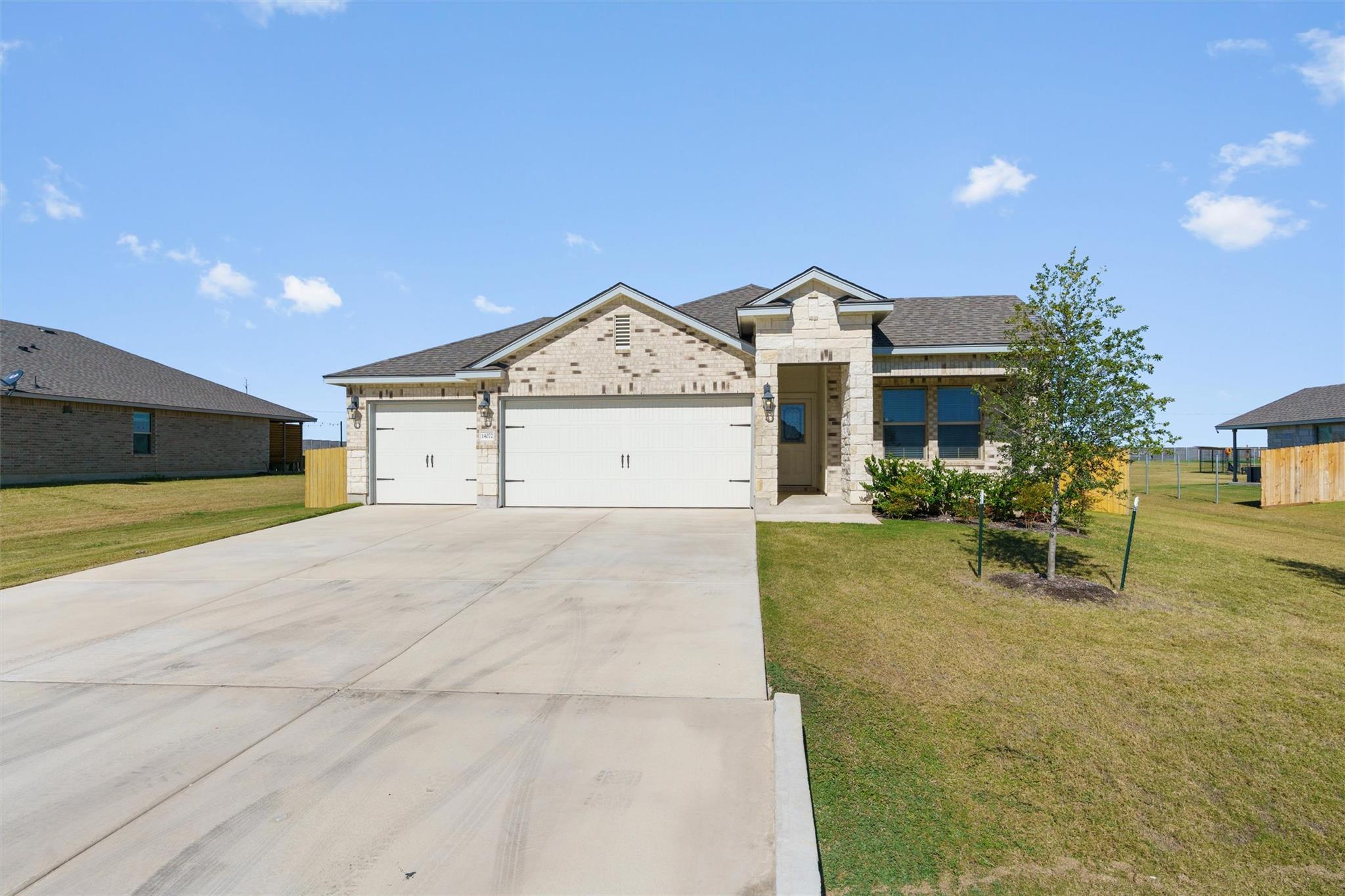 14072 Carsten Loop, Salado, TX 76571