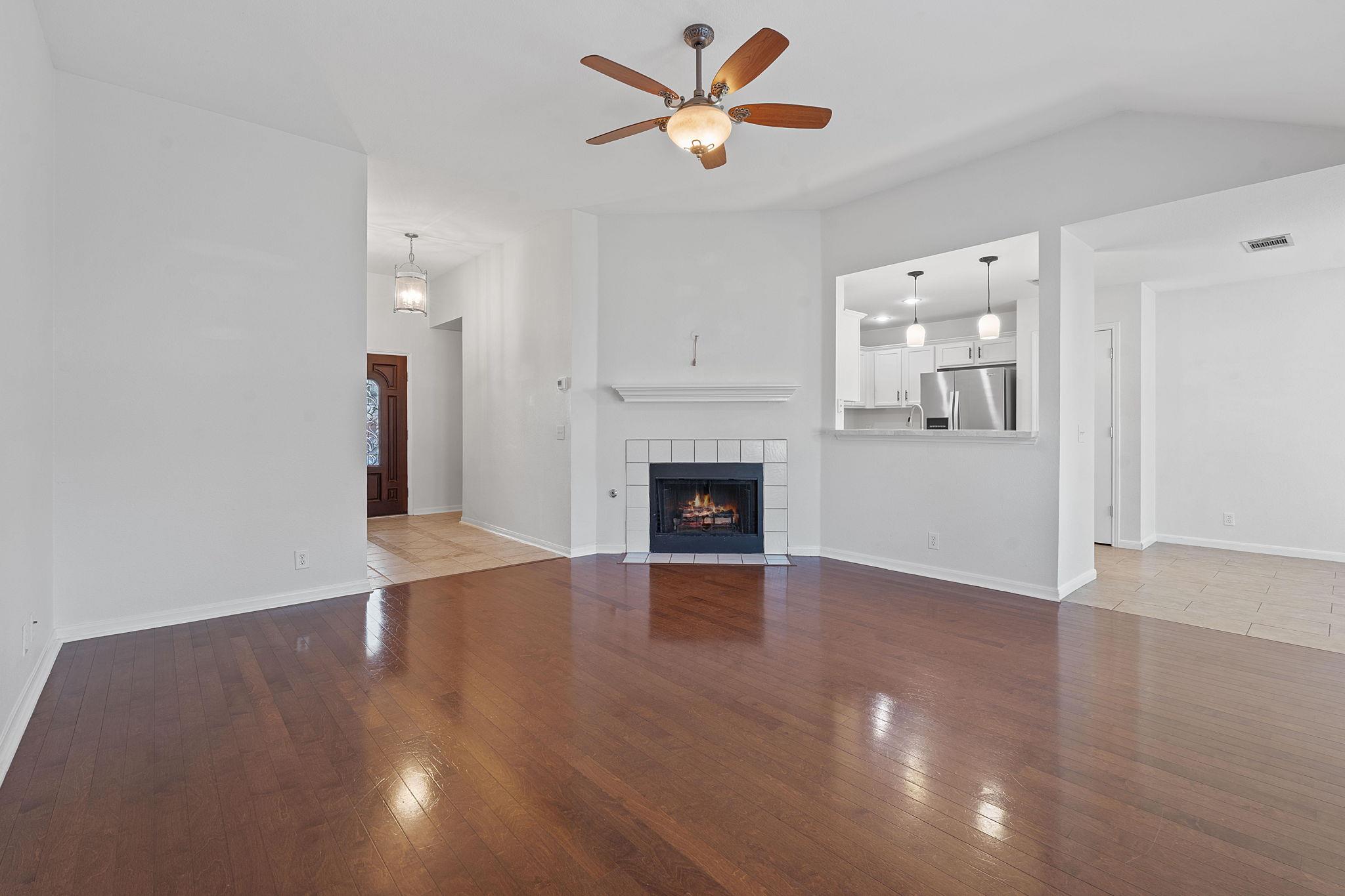 603 Caballero Rd, Leander, TX 78641