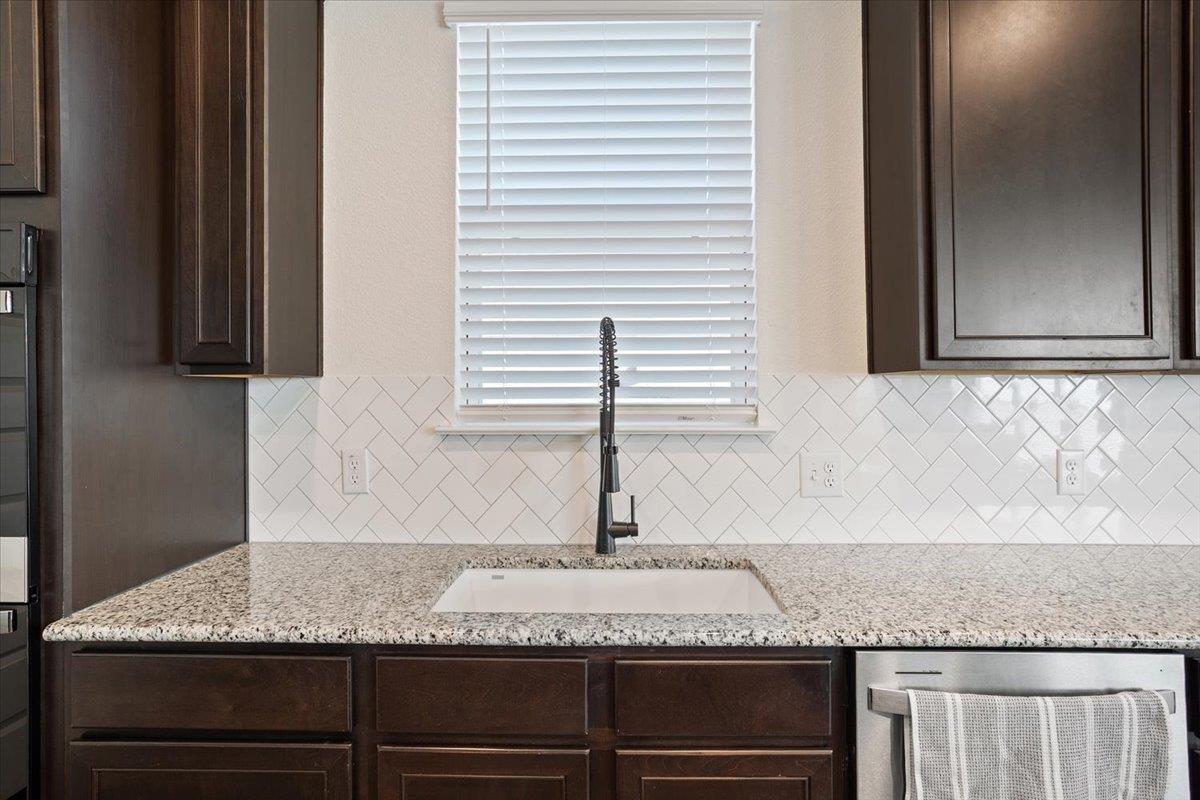 1351 Long Creek Ln, Belton, TX 76513