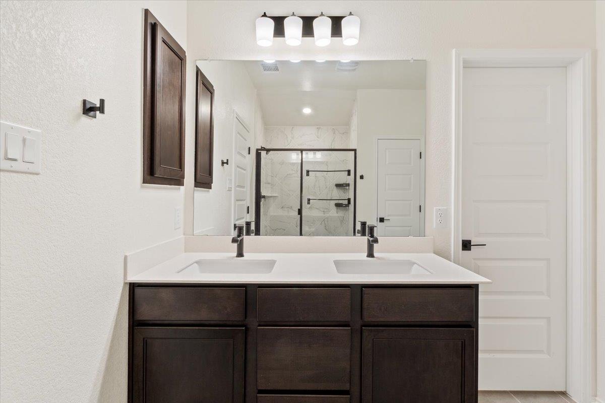 1351 Long Creek Ln, Belton, TX 76513