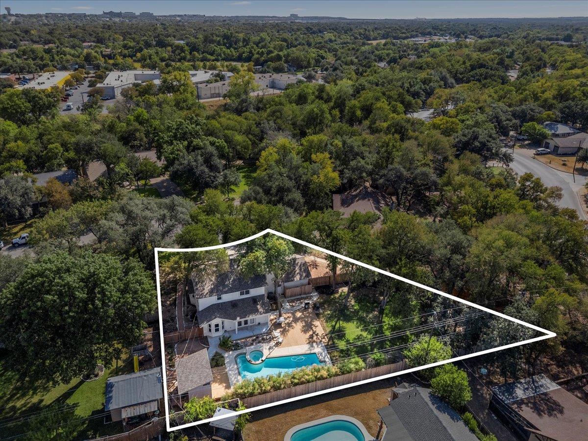 102 Bonwood Dr, Round Rock, TX 78681