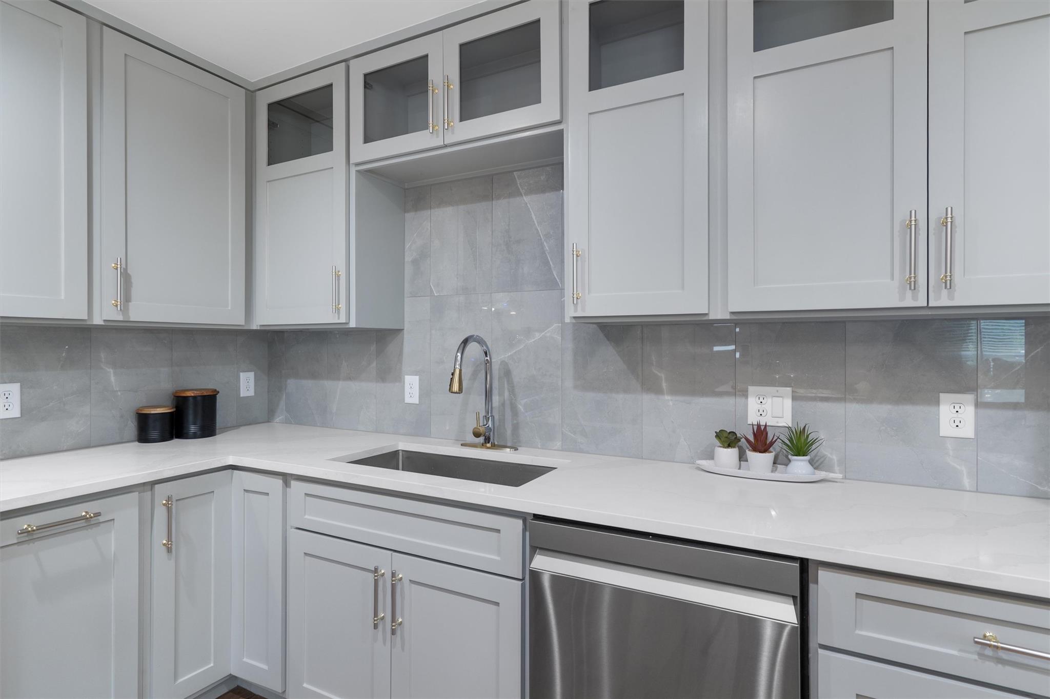 803 Glen Rd, Austin, TX 78753