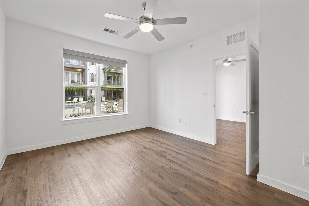 4801 Springdale Rd # 1106, Austin, TX 78723