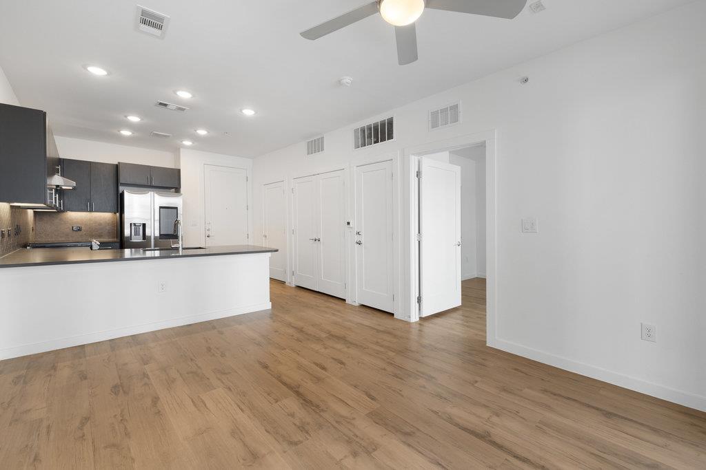 4801 Springdale Rd # 1106, Austin, TX 78723