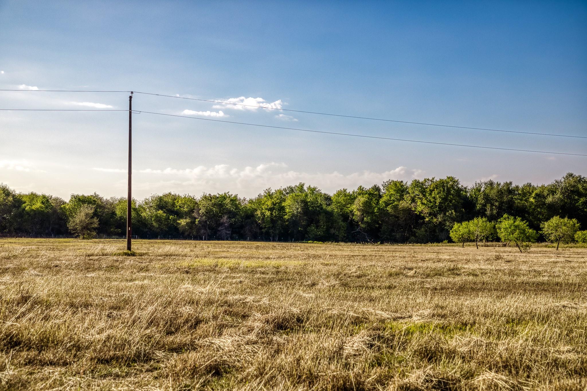 460 County Road 328, Caldwell, TX 77836