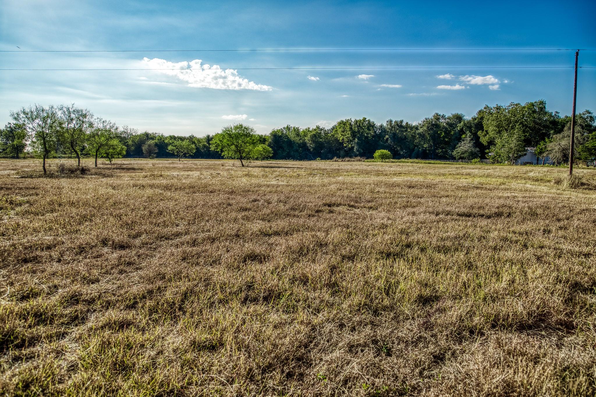 460 County Road 328, Caldwell, TX 77836