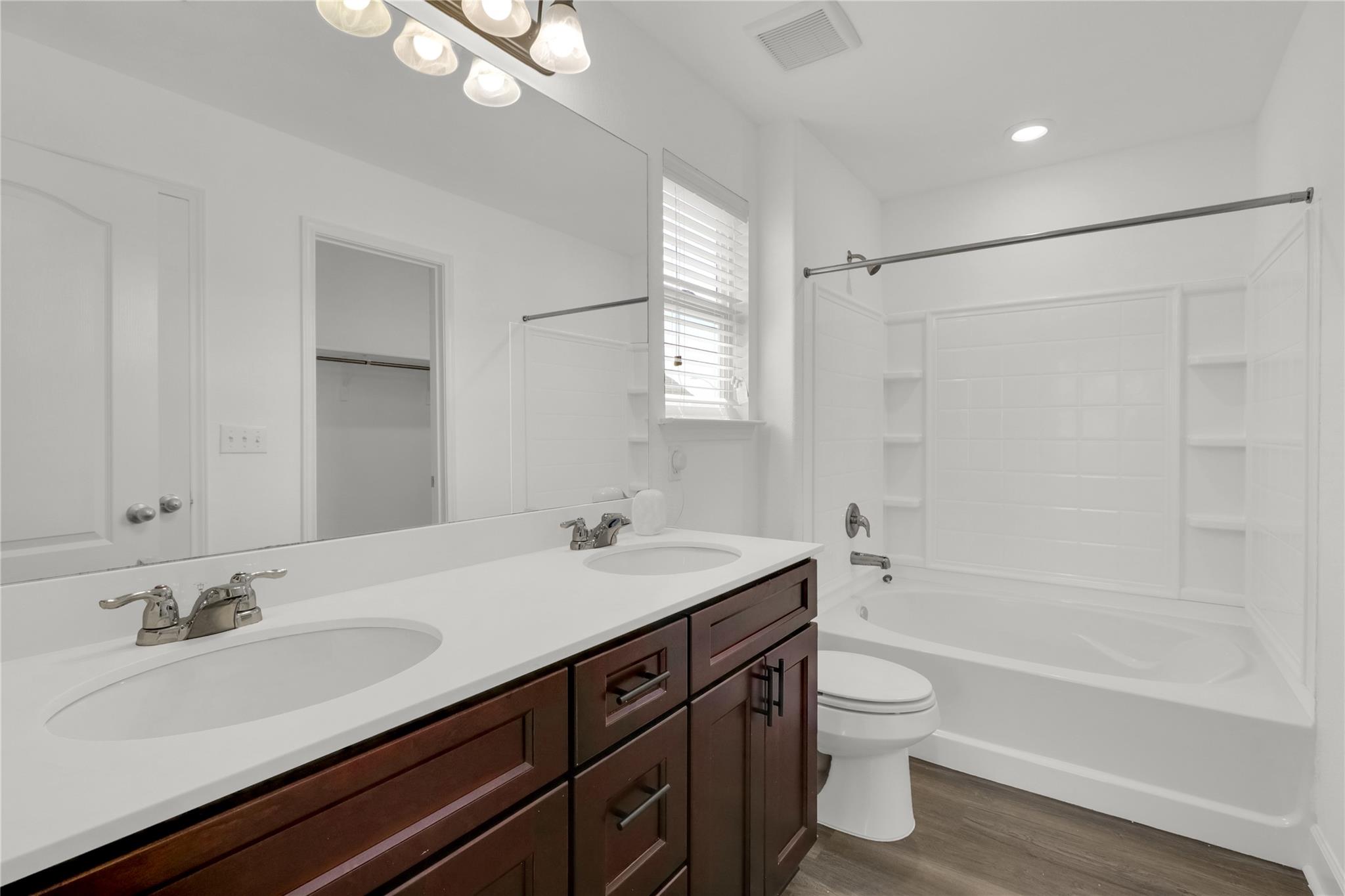 900 Sawbuck Dr, Pflugerville, TX 78660