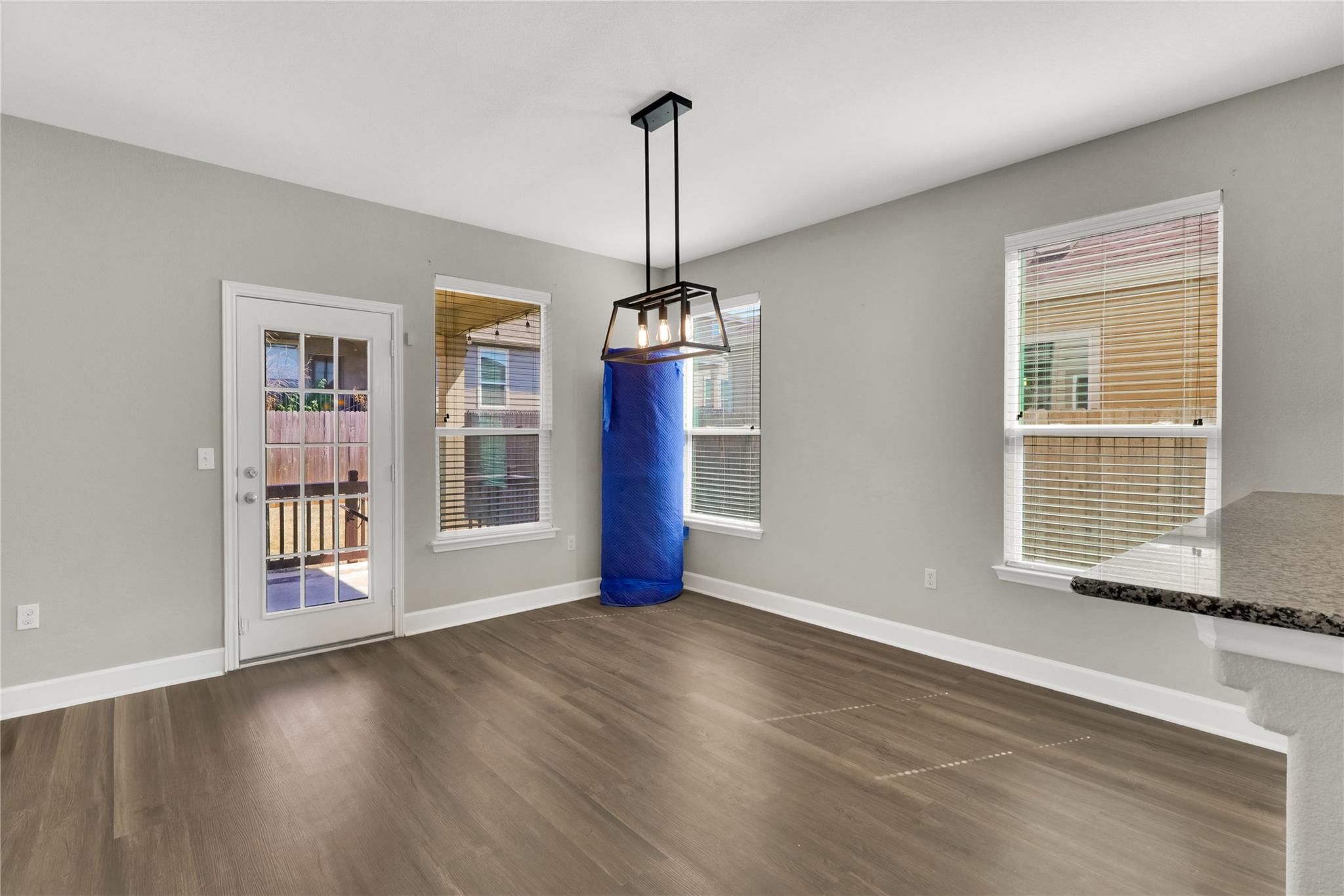 900 Sawbuck Dr, Pflugerville, TX 78660