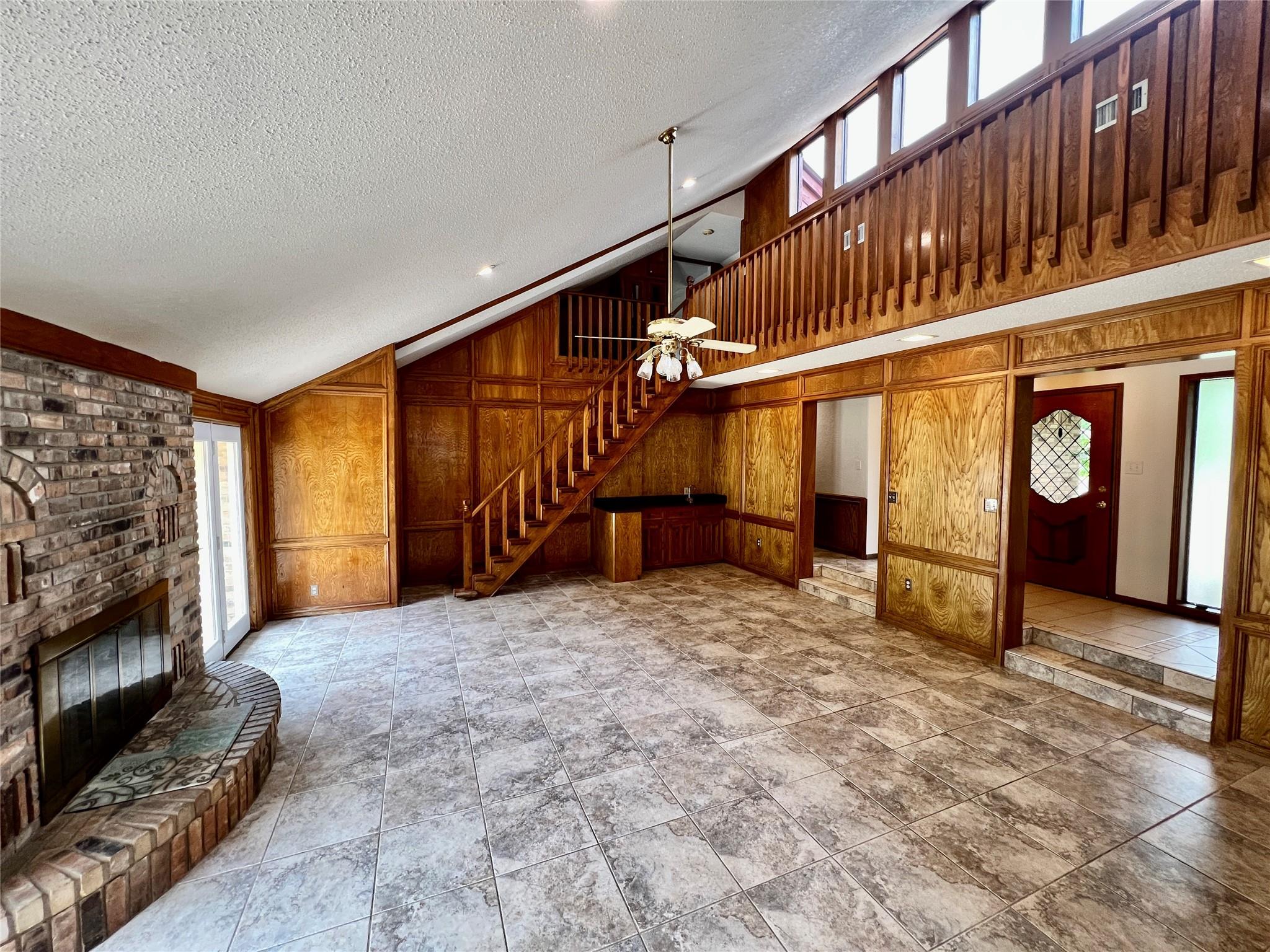 1602 Yokley Rd, Rockdale, TX 76567