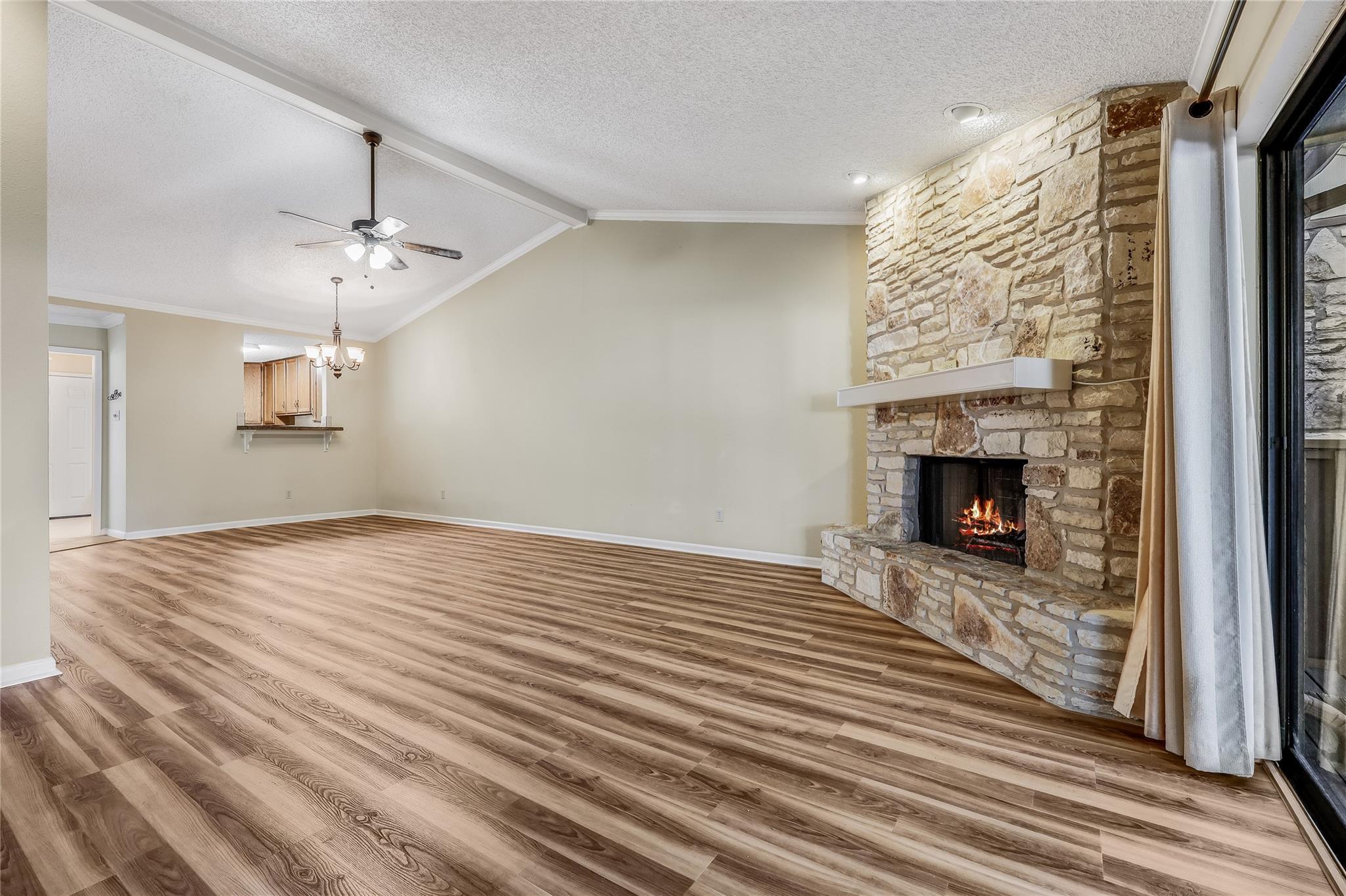 45 Oaks Pl, Lago Vista, TX 78645