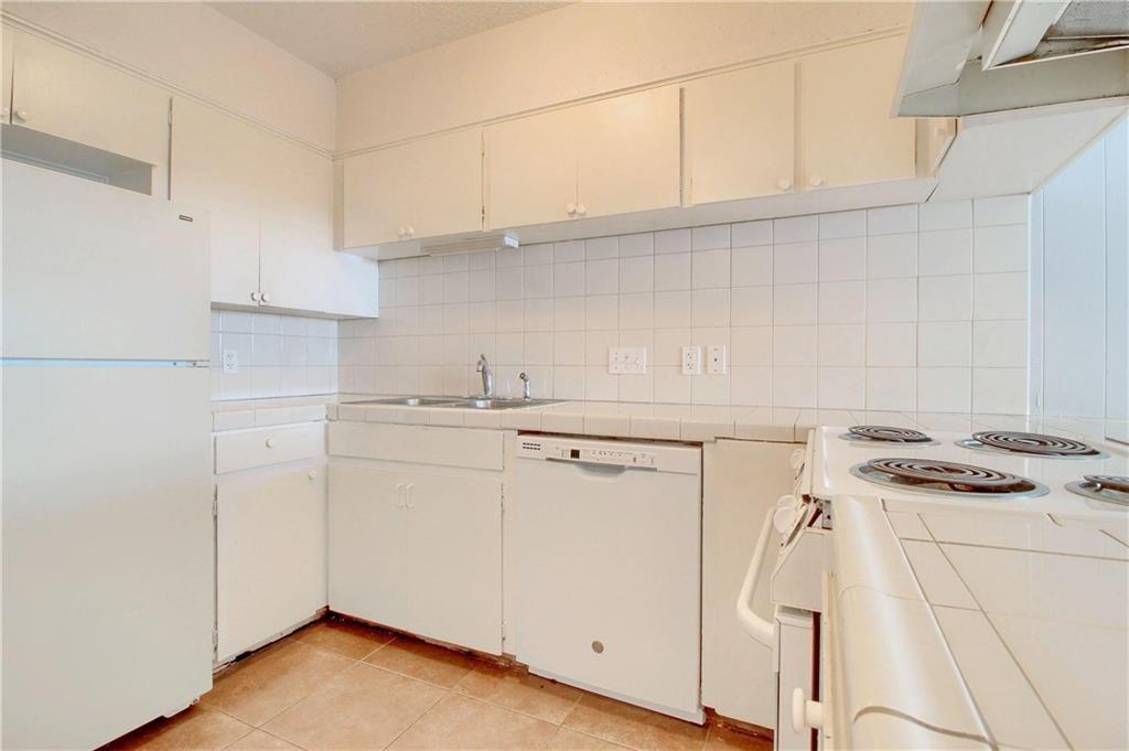 2122 Hancock Dr # 105, Austin, TX 78756