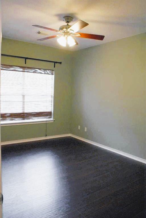 1704 S College St, Georgetown, TX 78626