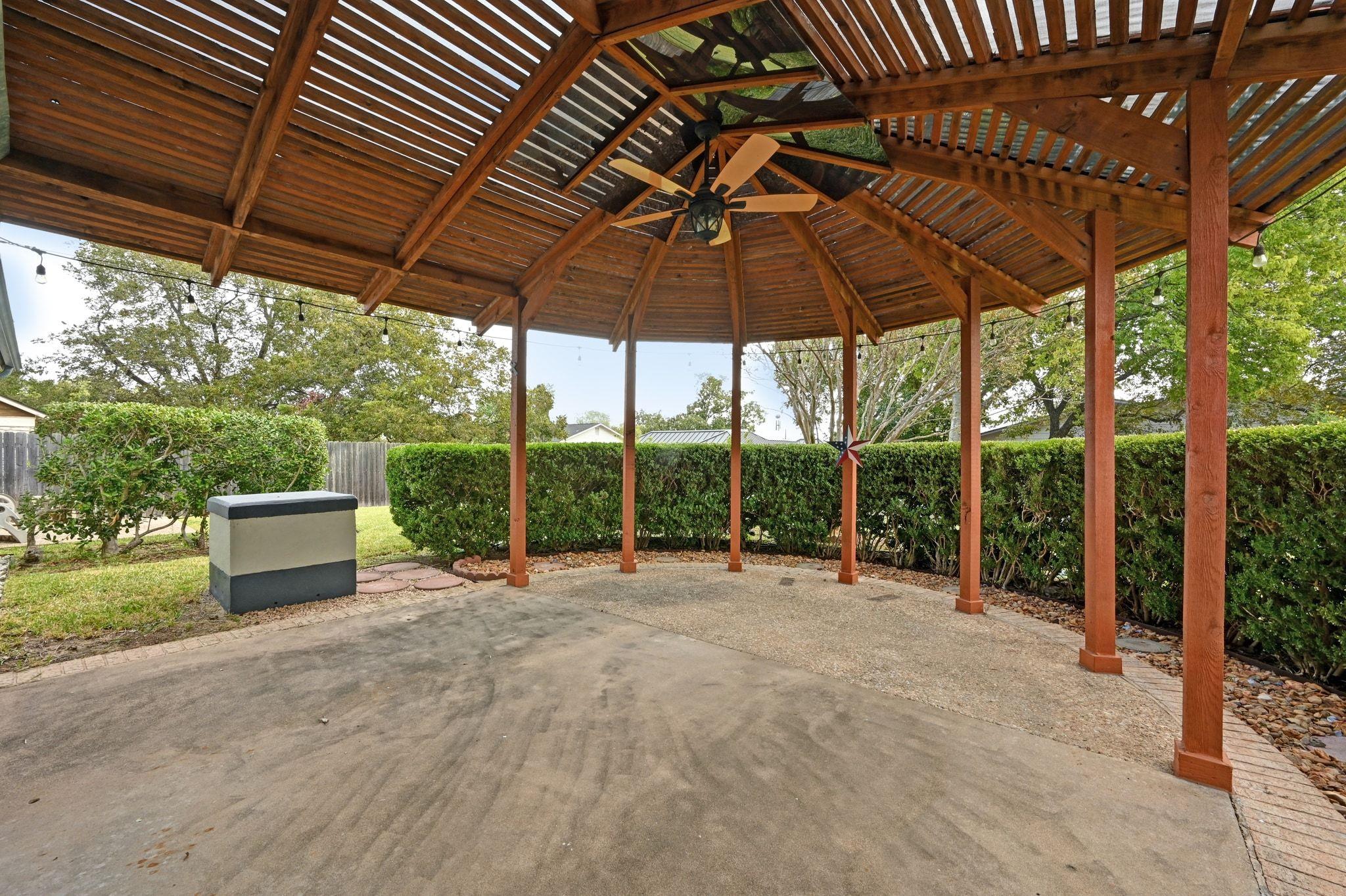 7305 Berkman Dr, Austin, TX 78752