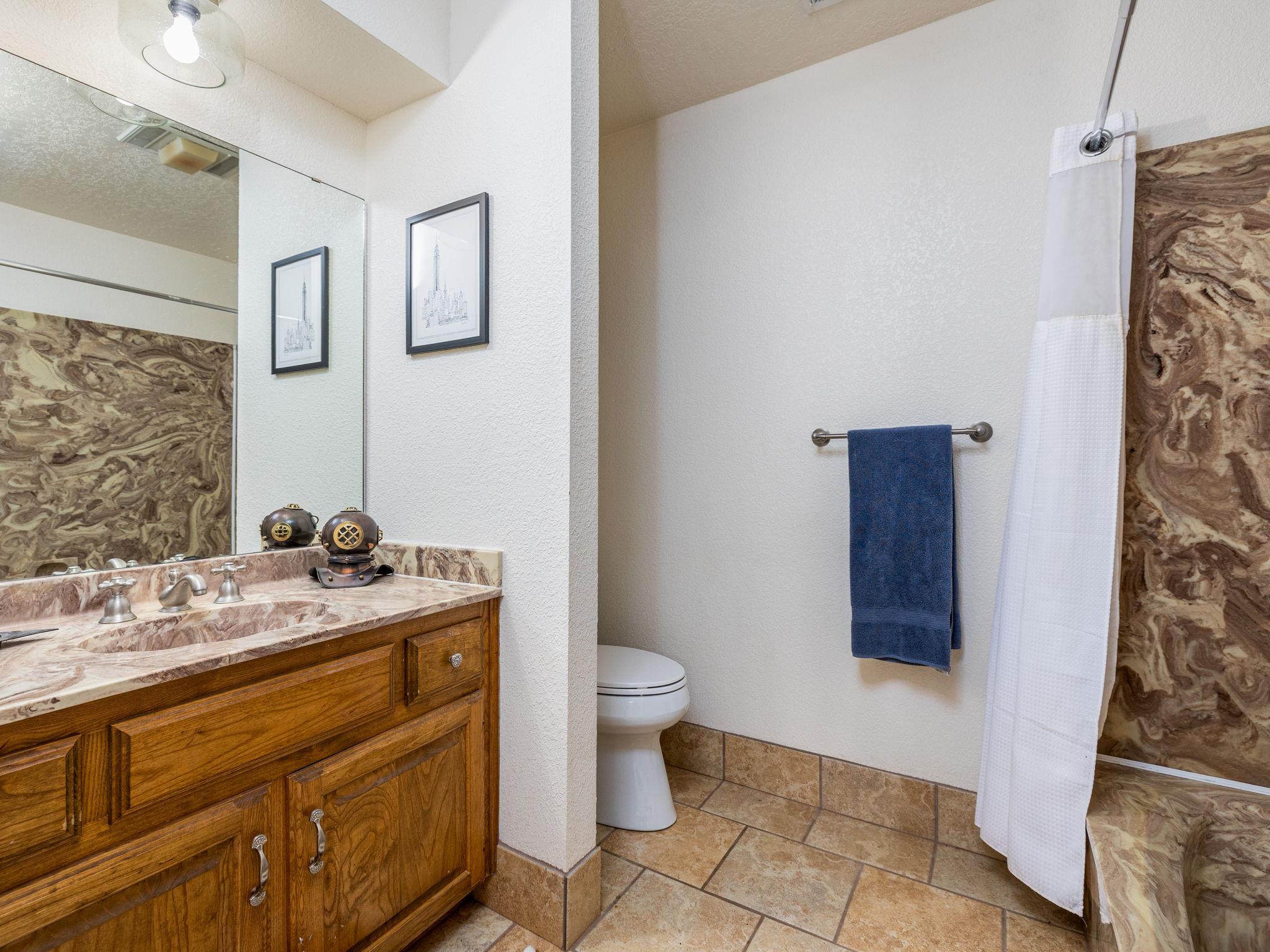 1045 Private Road 7005, Lexington, TX 78947