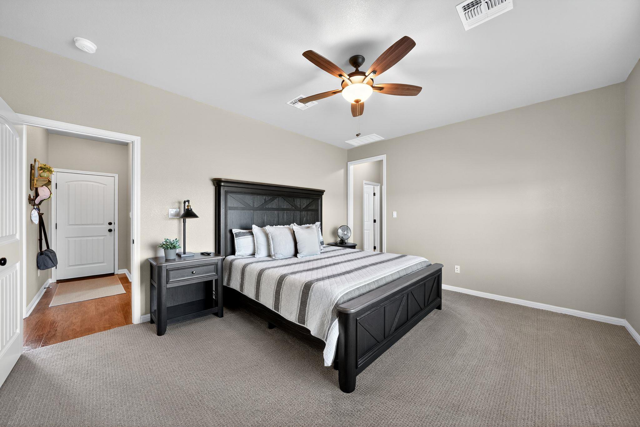 813 CR 342 Rd, Granger, TX 76530