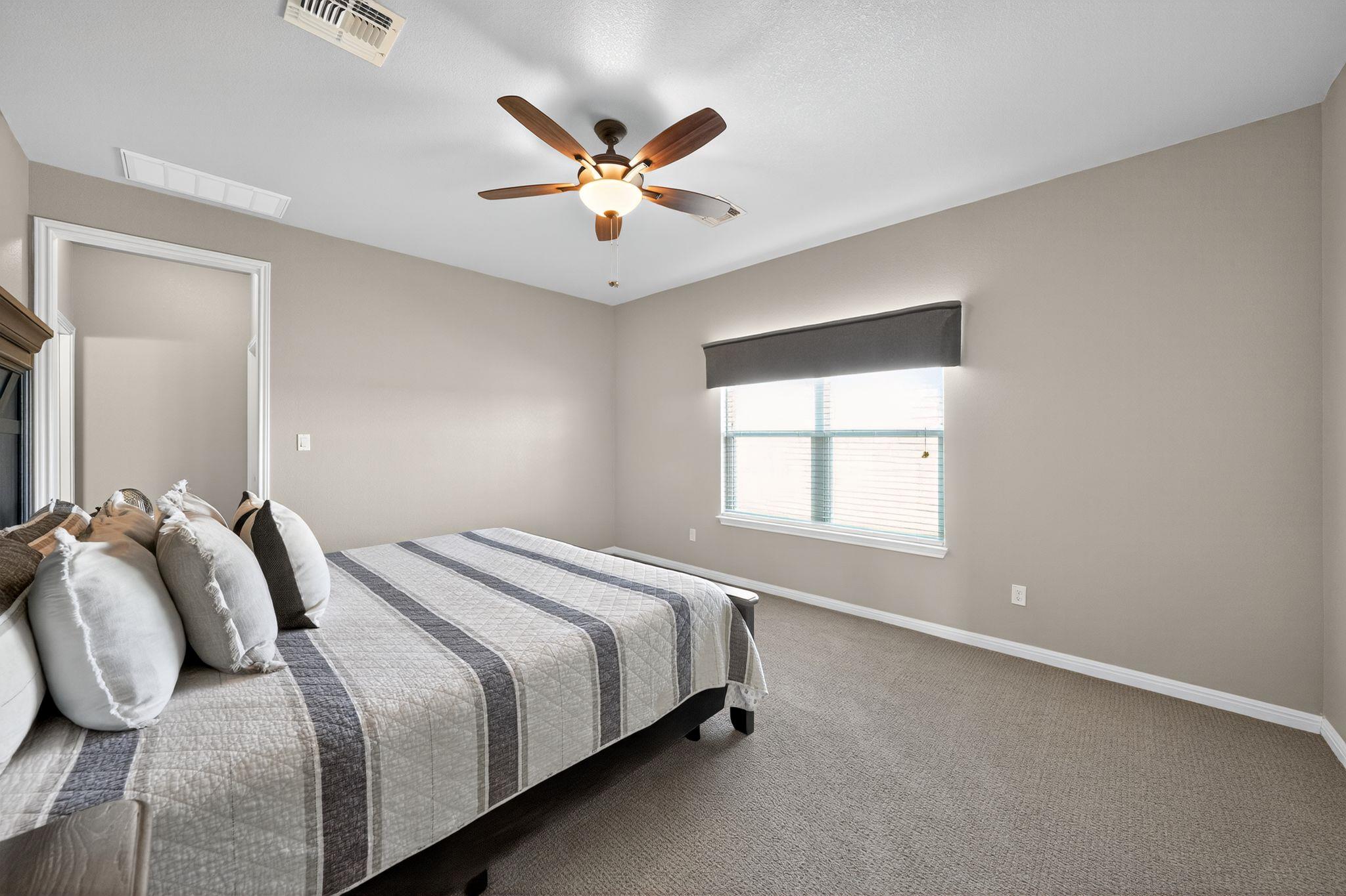 813 CR 342 Rd, Granger, TX 76530