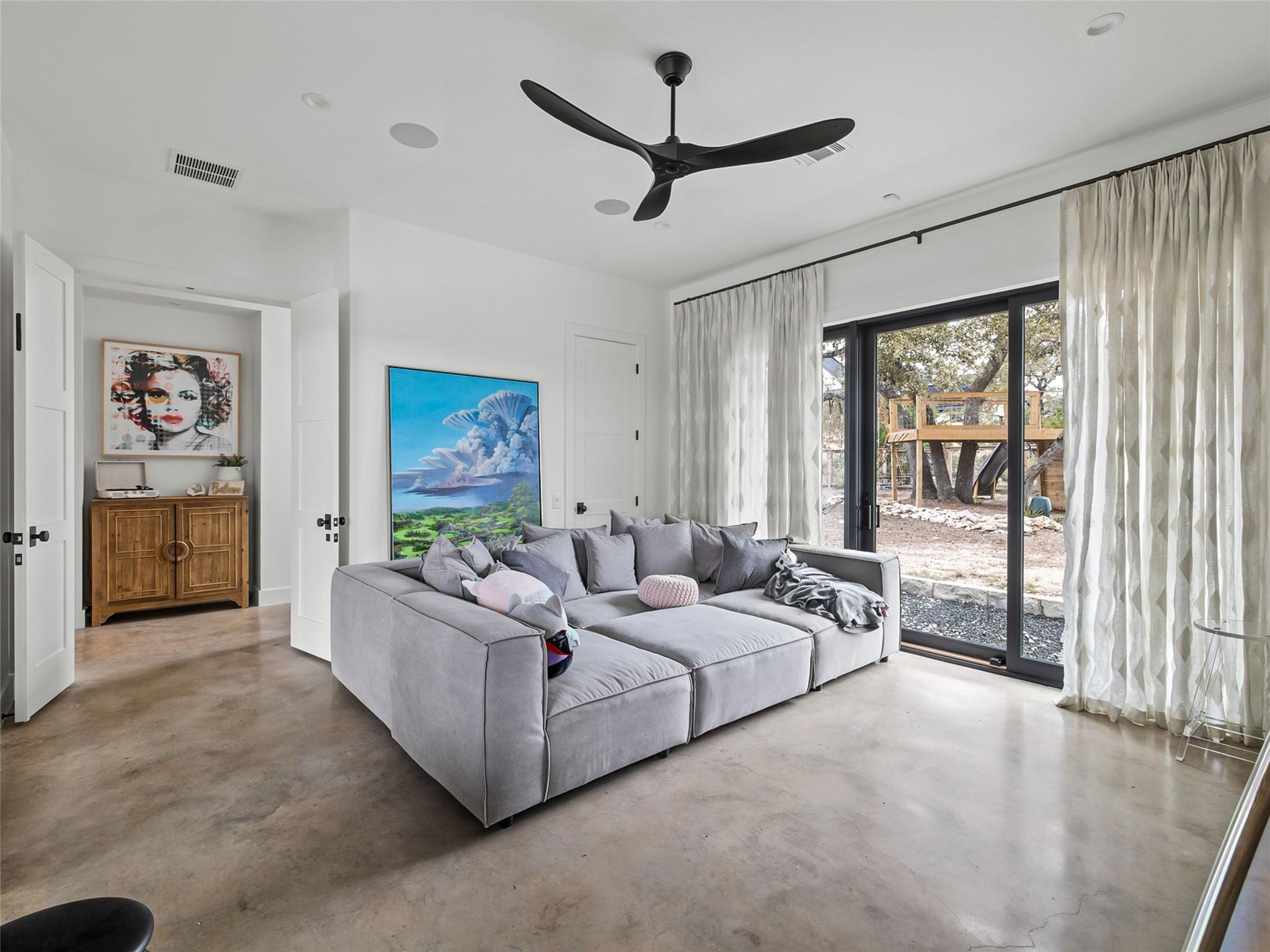 488 Dario Dr, Dripping Springs, TX 78620