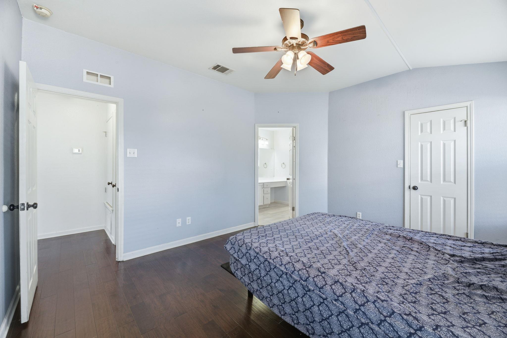 611 Masonwood Dr, Kyle, TX 78640