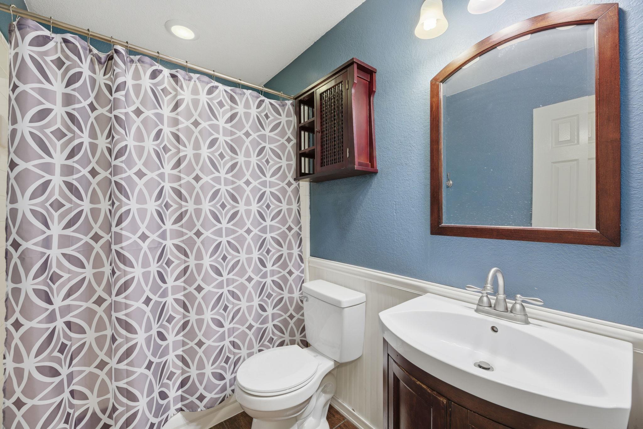 611 Masonwood Dr, Kyle, TX 78640