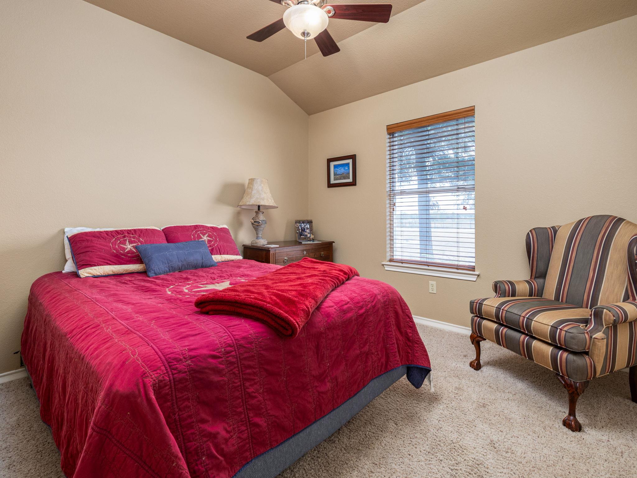 1801 County Road 470, Coupland, TX 78615