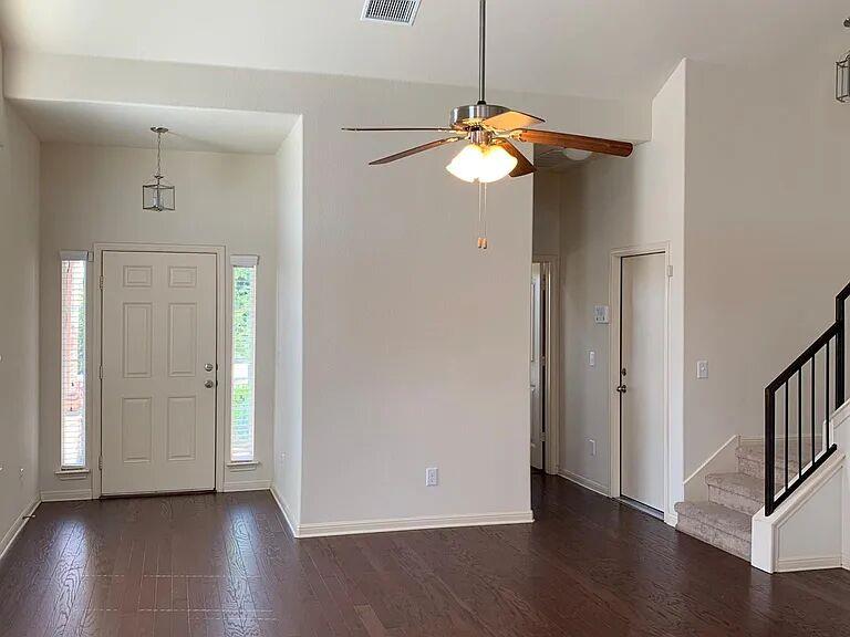 1433 Biscuit Dr, Austin, TX 78754