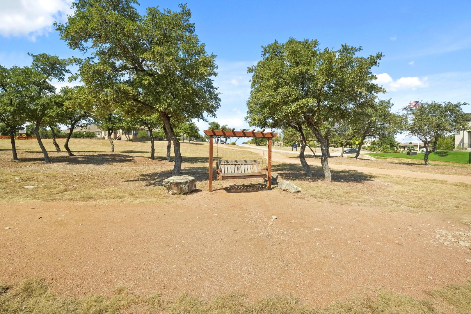 8112 Turning Leaf Cir, Lago Vista, TX 78645