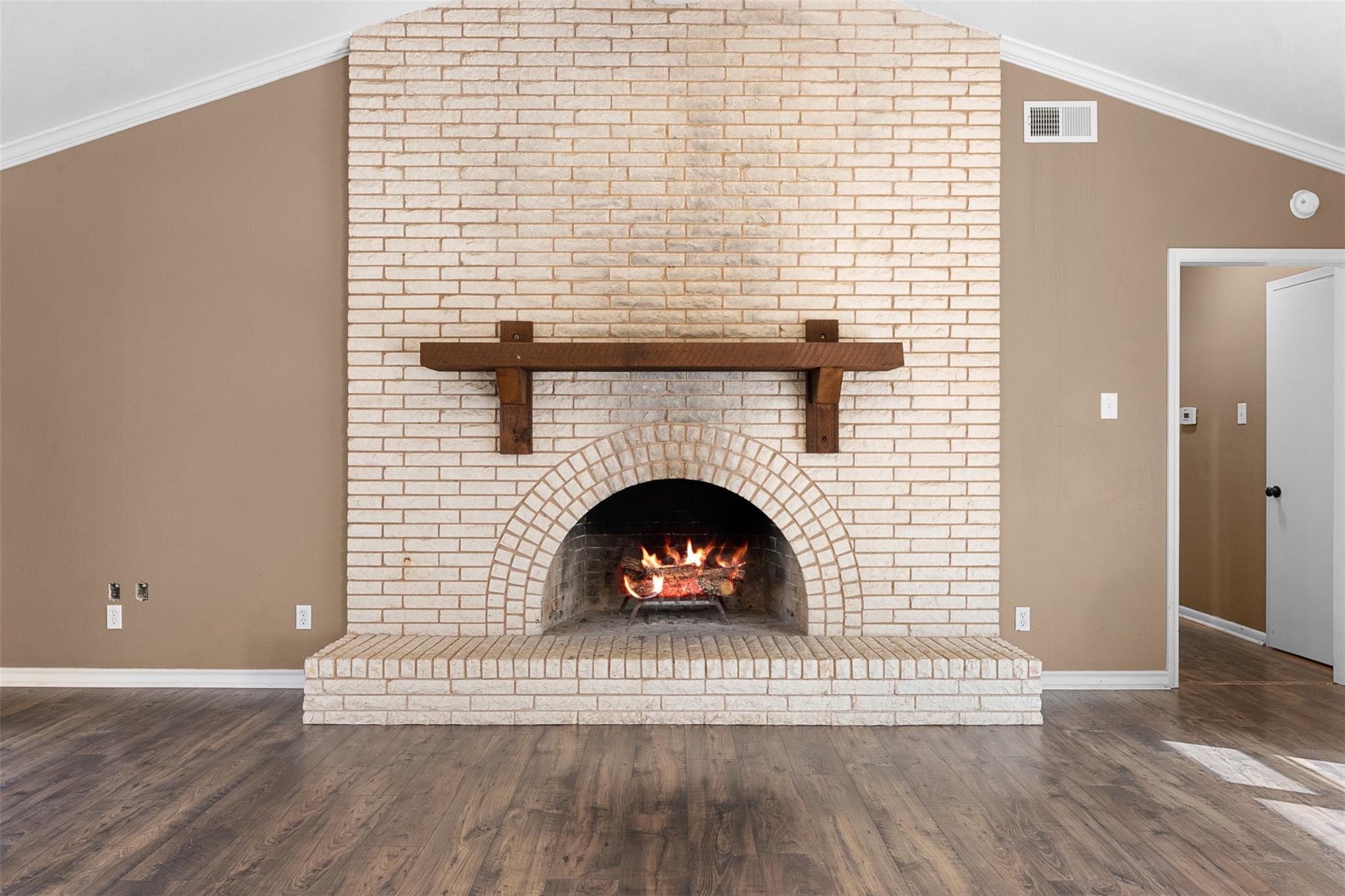 1027 Shady Cir, Lexington, TX 78947