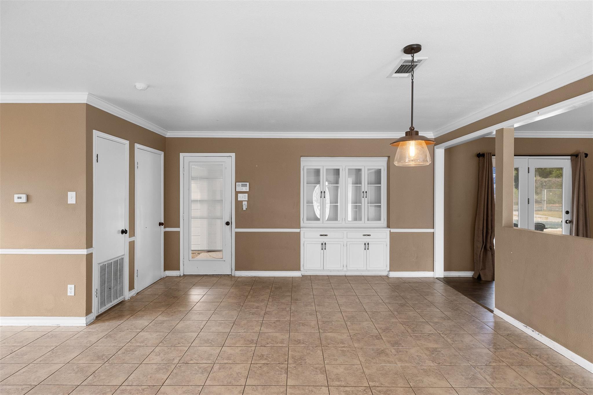 1027 Shady Cir, Lexington, TX 78947