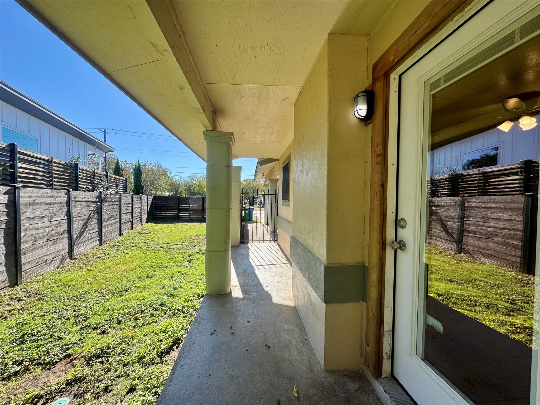 6202 N Hampton Dr # B, Austin, TX 78723