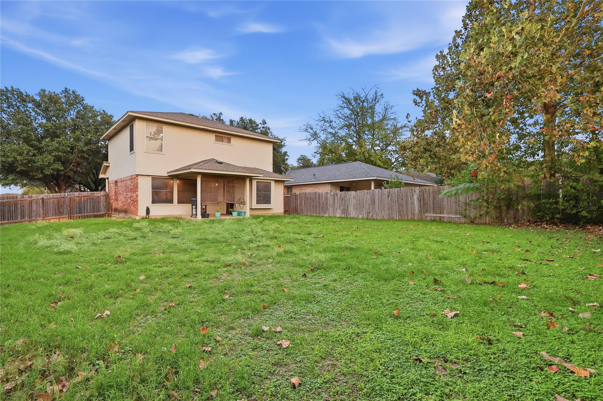 2067 Buckley Ln, Round Rock, TX 78664