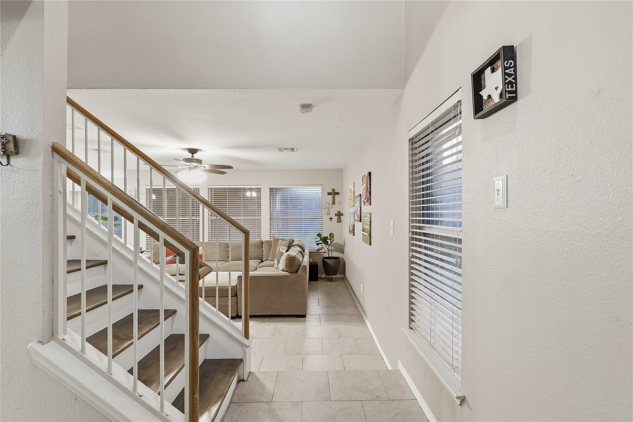 2067 Buckley Ln, Round Rock, TX 78664