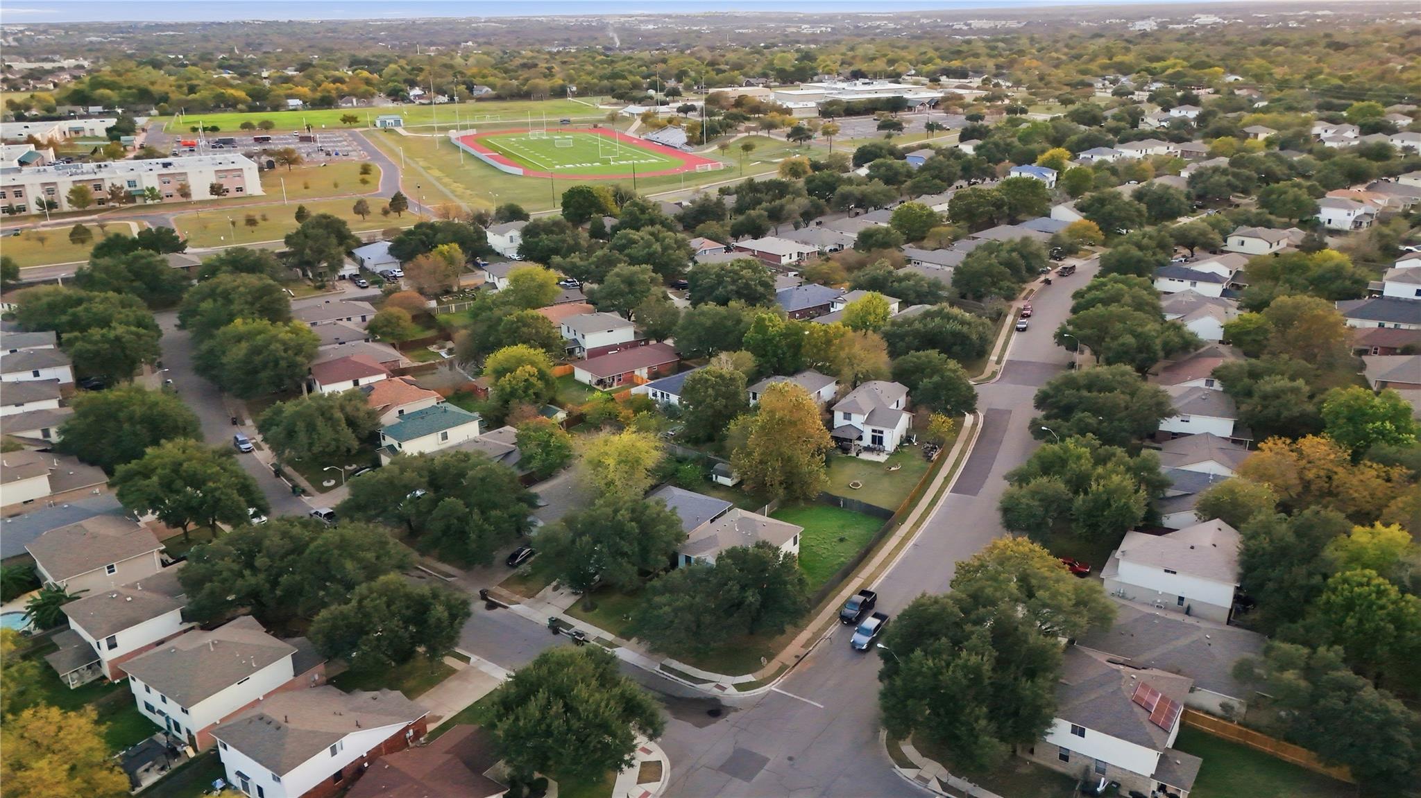 2067 Buckley Ln, Round Rock, TX 78664