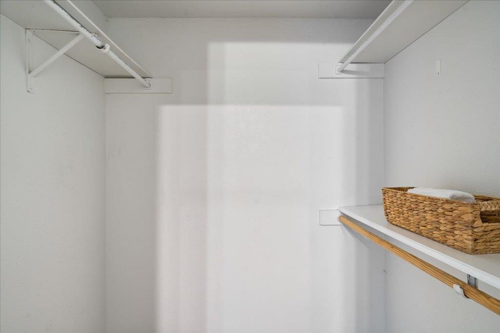 1748 Ohlen Rd # 76, Austin, TX 78757