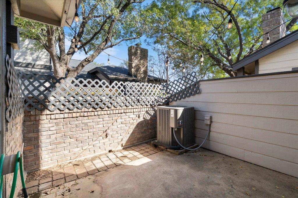 1748 Ohlen Rd # 76, Austin, TX 78757