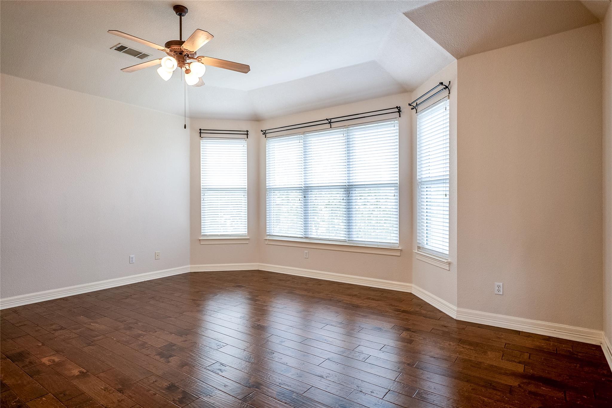 8216 Partridge Bend Cv, Austin, TX 78729