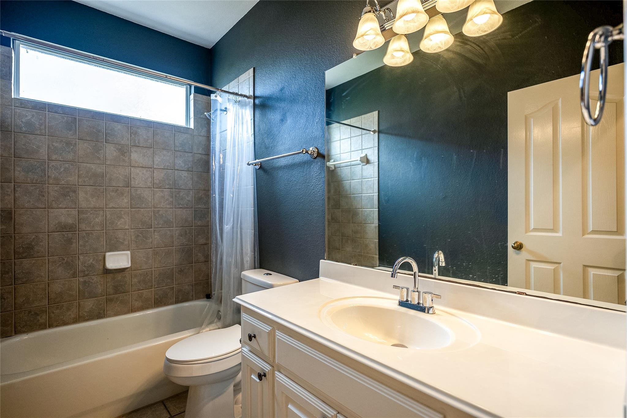 8216 Partridge Bend Cv, Austin, TX 78729