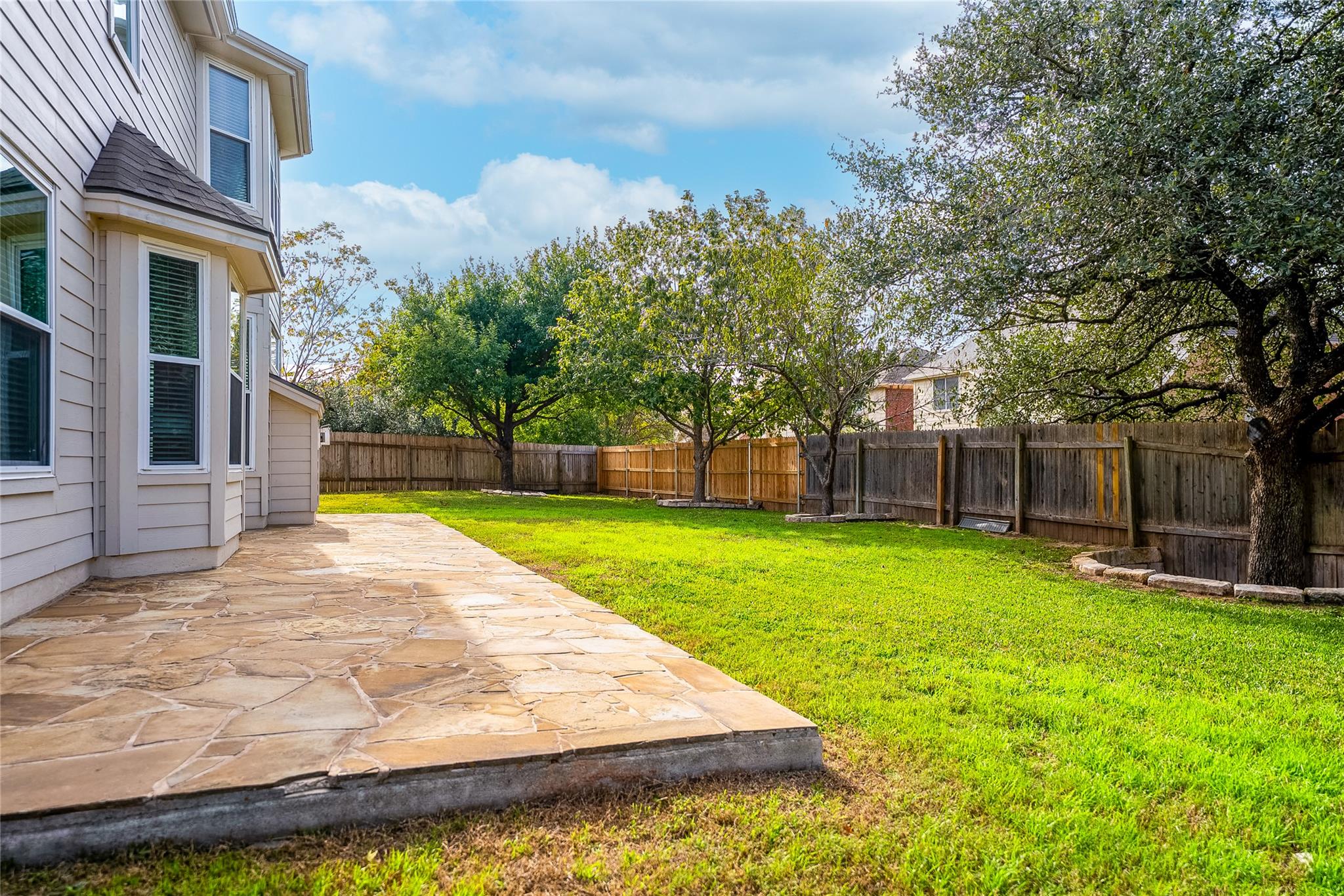 8216 Partridge Bend Cv, Austin, TX 78729