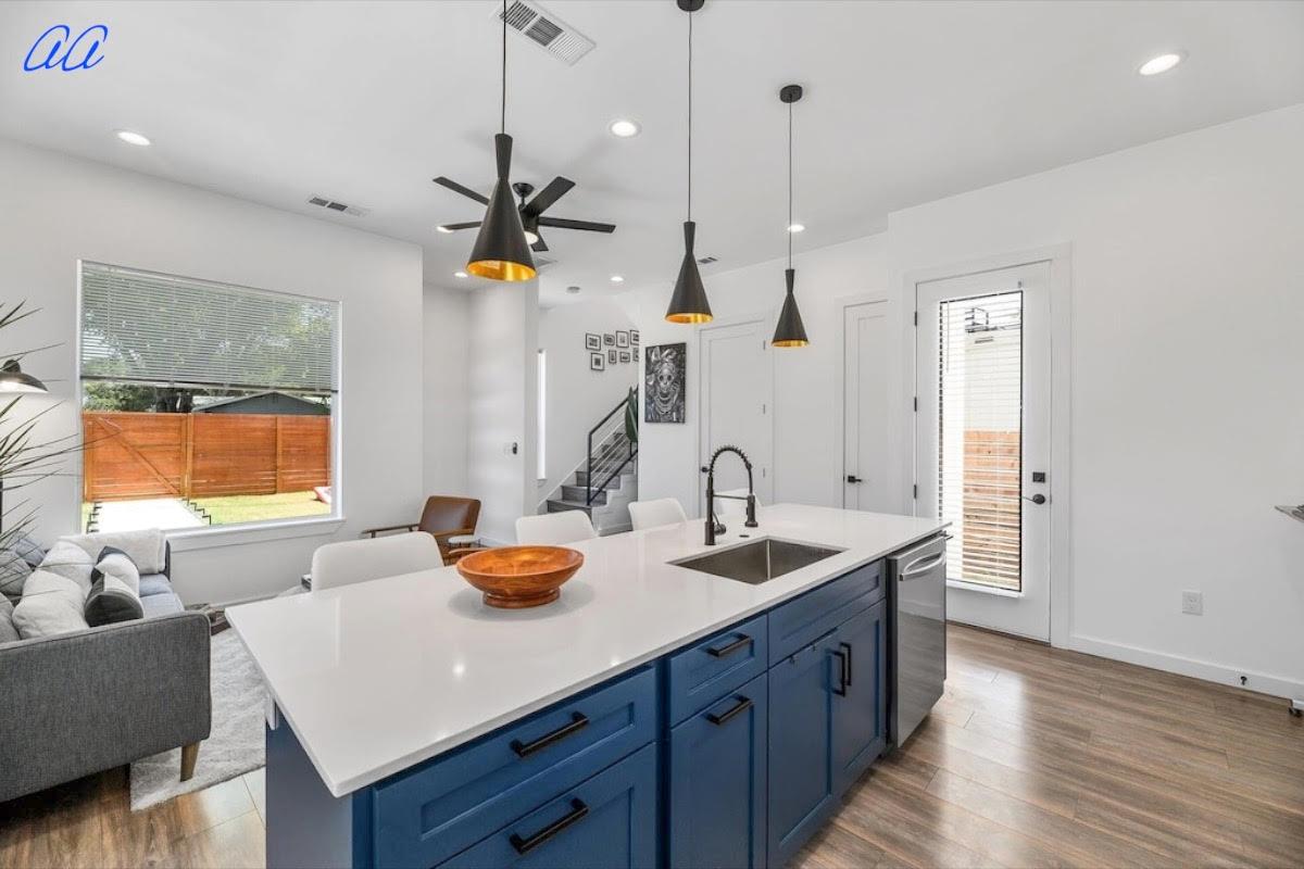 5401 Stuart Cir Dr # 1, Austin, TX 78721