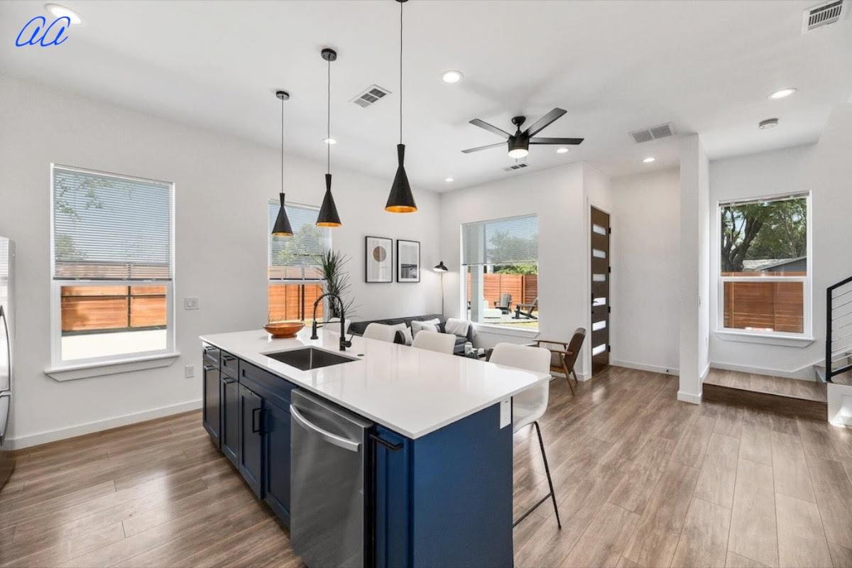 5401 Stuart Cir Dr # 1, Austin, TX 78721