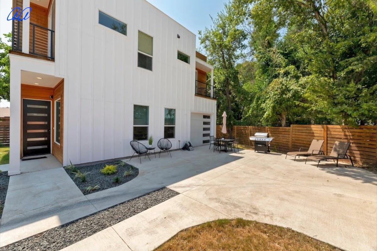 5401 Stuart Cir Dr # 1, Austin, TX 78721