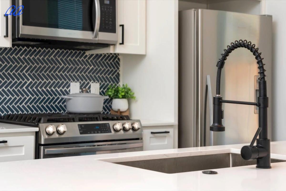 5401 Stuart Cir Dr # 1, Austin, TX 78721