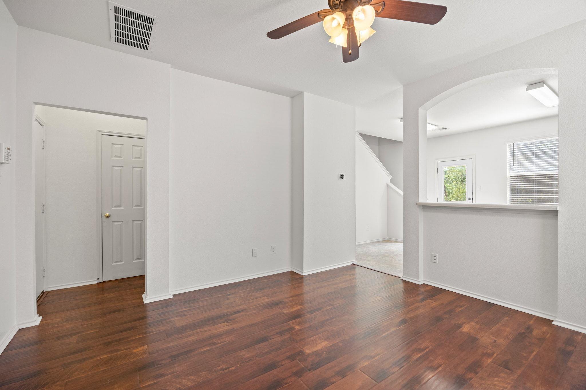 709 B Jane Austen Trl, Pflugerville, TX 78660