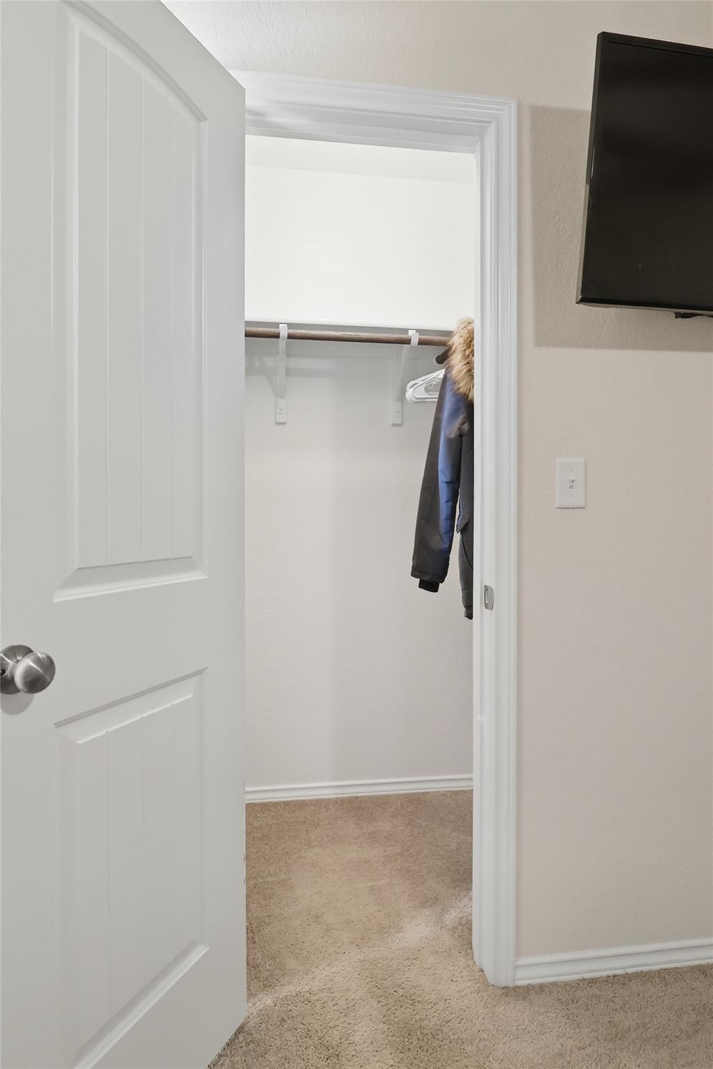 2838 High Castle Ln, San Antonio, TX 78245