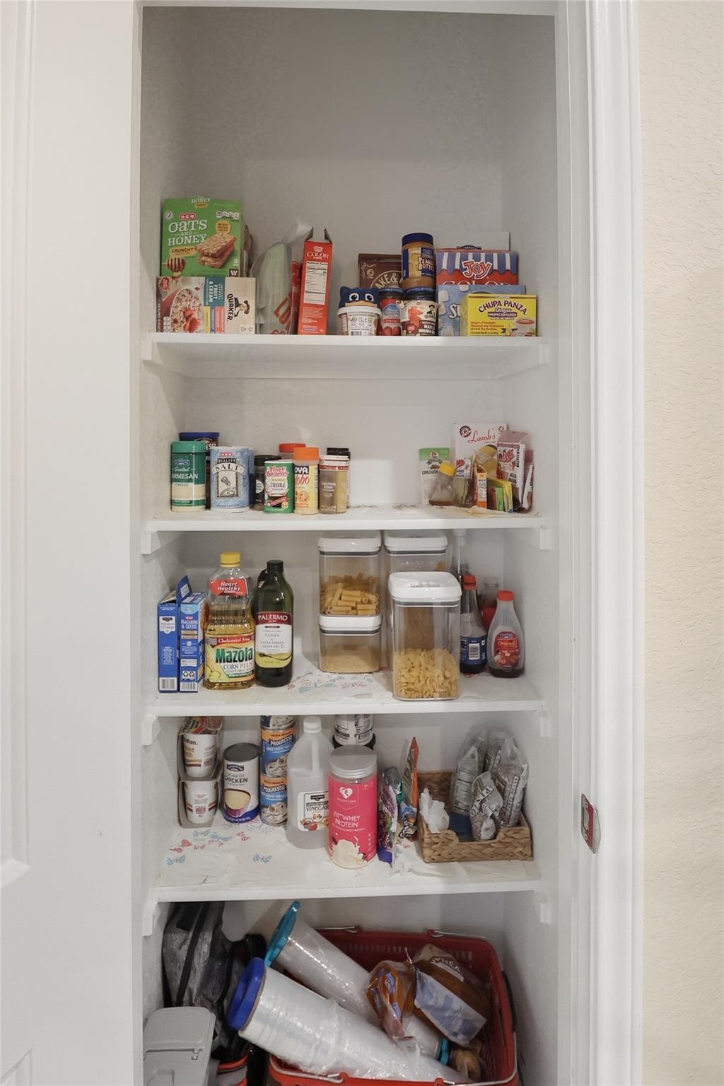 2838 High Castle Ln, San Antonio, TX 78245