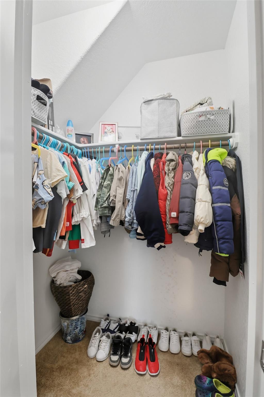 2838 High Castle Ln, San Antonio, TX 78245