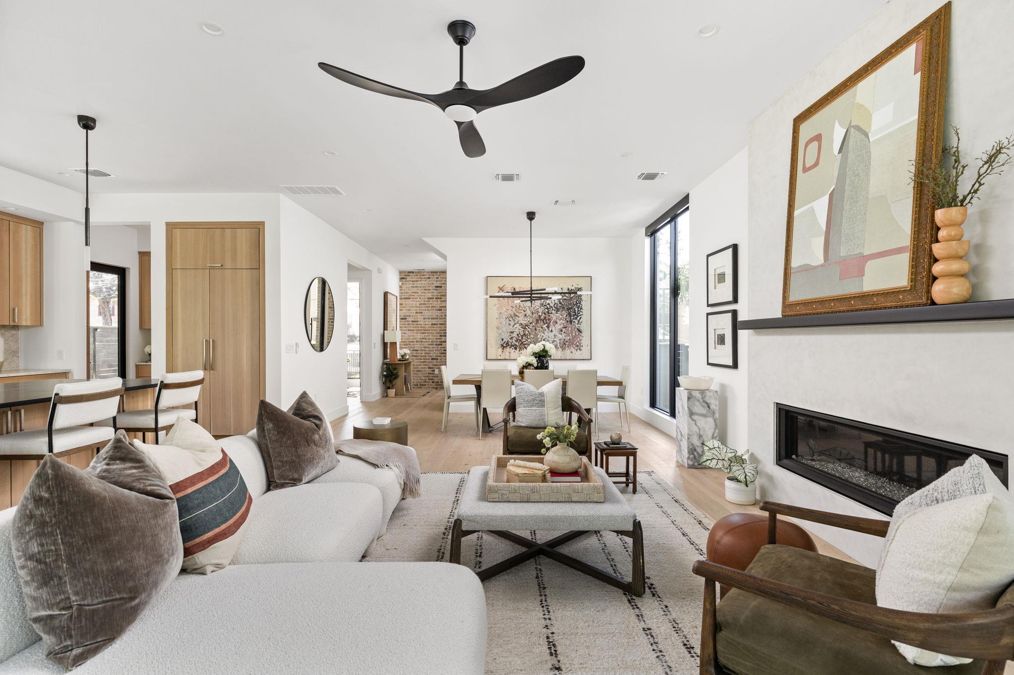 908 Retama St, Austin, TX 78704